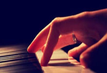 K1体育：图片报：在对阵圣保利的比赛前，拜仁进行了不公开训练.